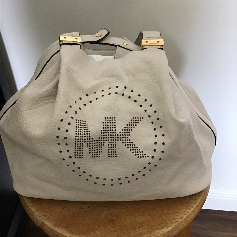 Micheal Kors Shoulder Bag